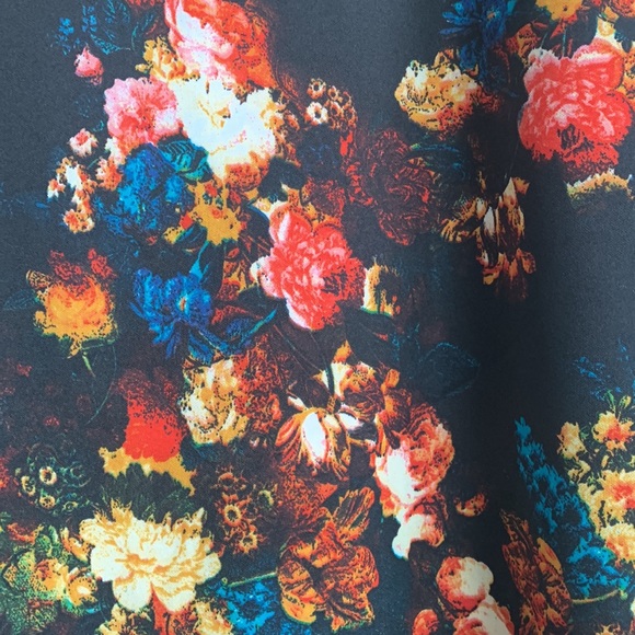 Cynthia Rowley Floral Stretch Skirt NWT - Picture 2 of 5